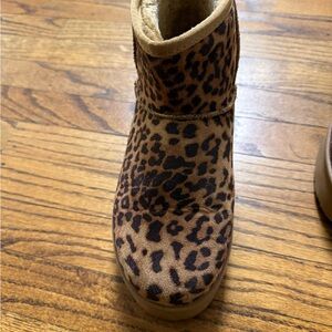 Leopard Print Winter Boots